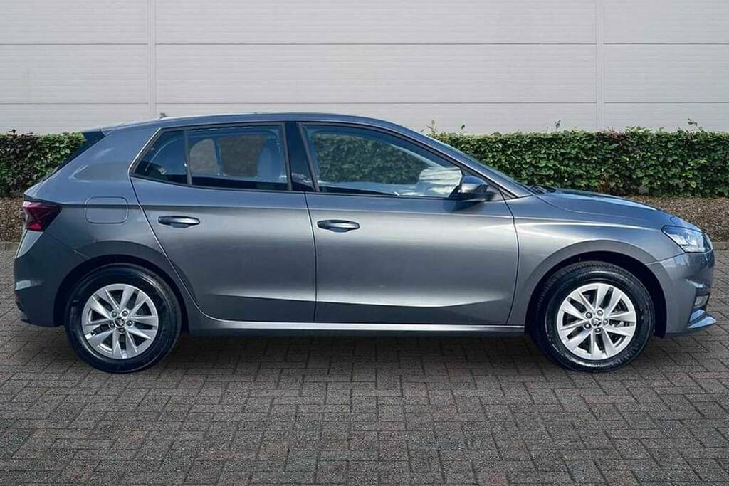 Skoda Fabia 1.0 Tsi 110 Se Comfort Dsg Grey #4