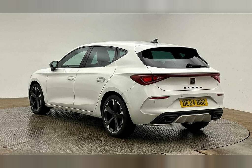 Cupra Leon 1.5 Tsi V1 DE24BGO White #3