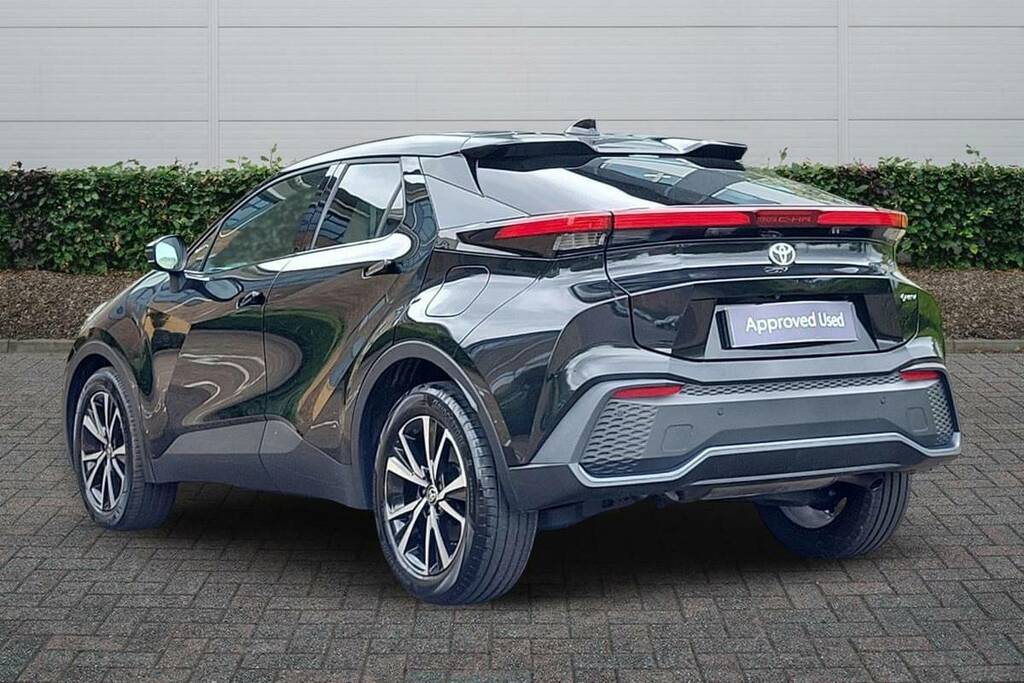 Toyota C-Hr 1.8 Hybrid Design Cvt FG25HJZ Black #2