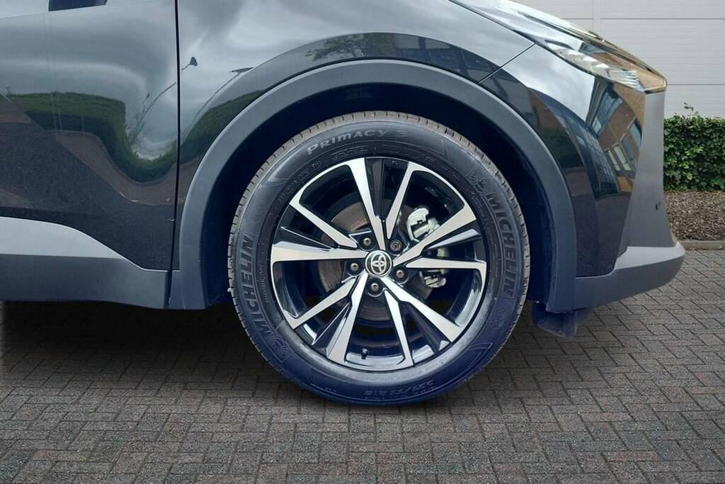 Toyota C-Hr 1.8 Hybrid Design Cvt FG25HJZ Black #6