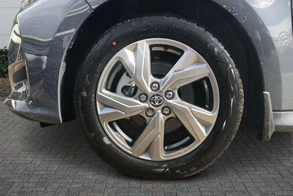 Toyota Yaris 1.5 Hybrid Icon Cvt Blue #6