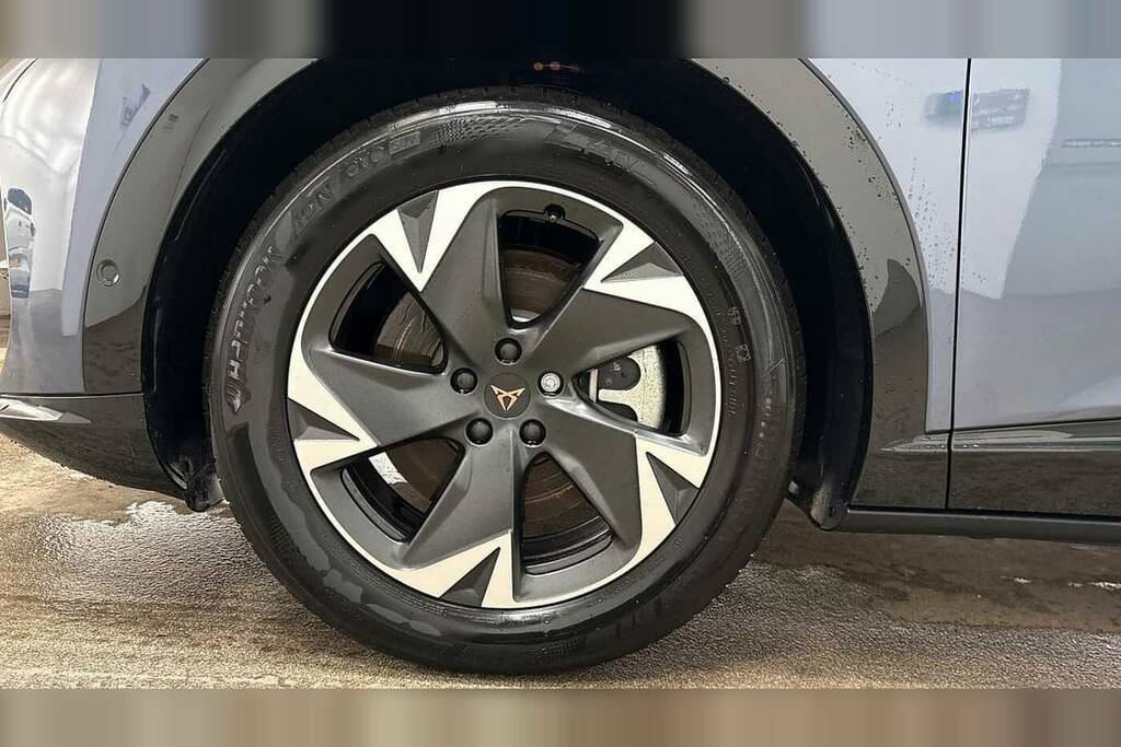 Cupra Tavascan 210Kw V1 77Kwh Blue #5