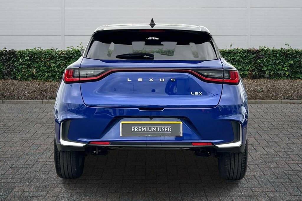 Lexus LBX 1.5 Takumi Design E-cvt HT73OCX Blue #4