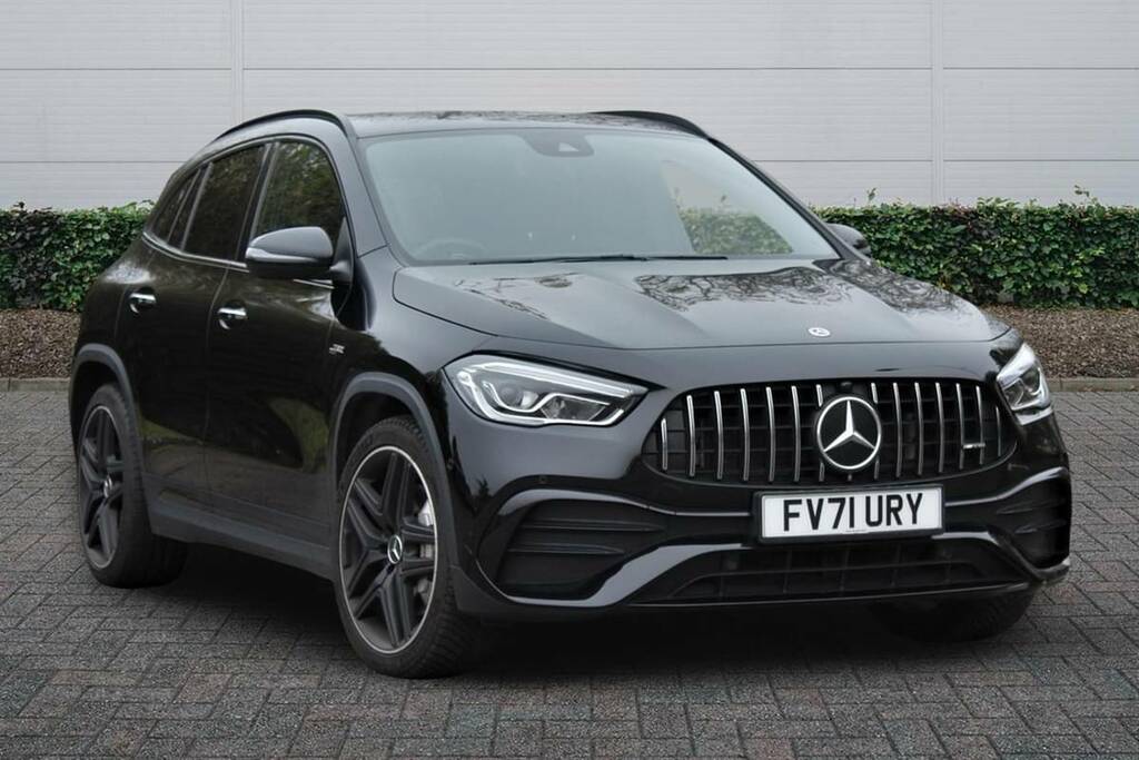 Mercedes-Benz GLA Class 35 4Matic Premium Black