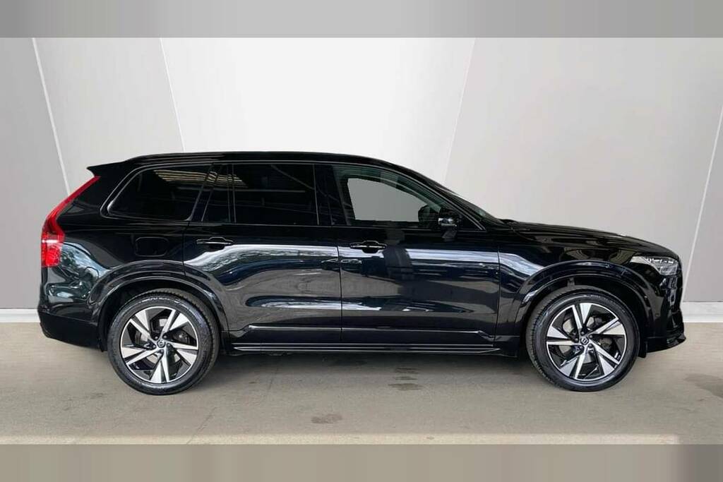 Volvo XC90 2.0 B5d 235 Plus Dark Awd Geartronic YY72NGX Black #3