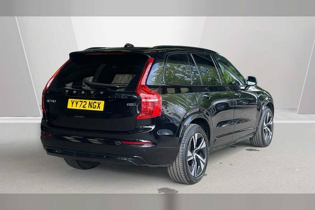 Volvo XC90 2.0 B5d 235 Plus Dark Awd Geartronic YY72NGX Black #2