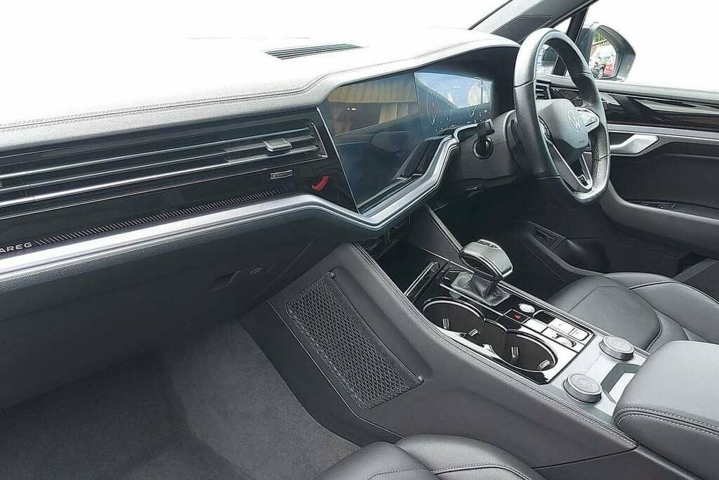 Volkswagen Touareg 3.0 V6 Tdi 4Motion 286 Black Edition Tip Black #2