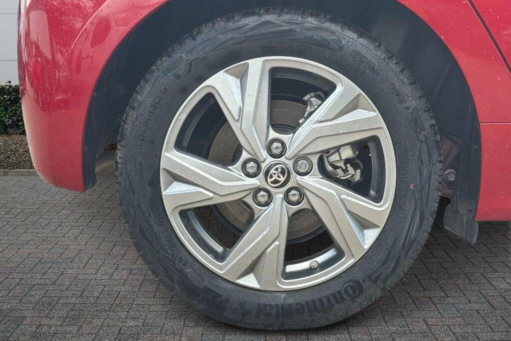 Toyota Yaris 1.5 Hybrid Icon Cvt FP25JVE Red #6