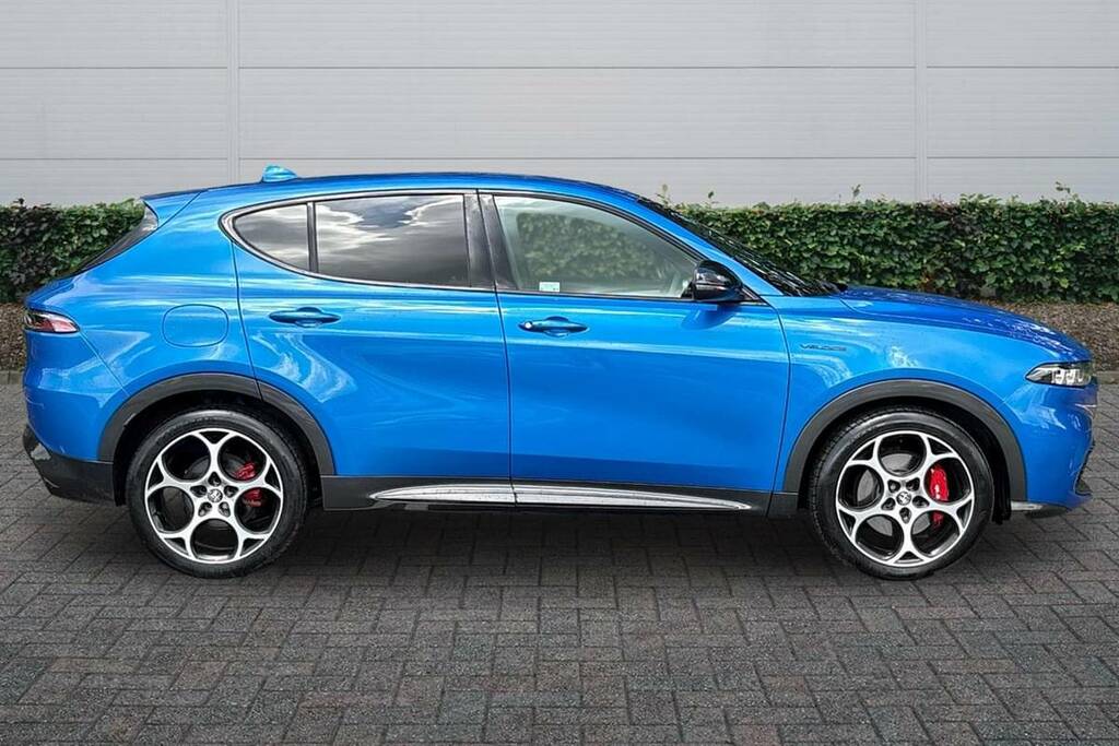 Alfa Romeo Tonale Veloce Green #25