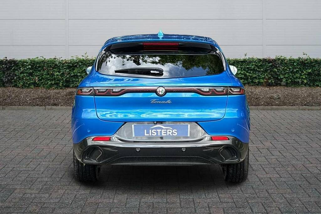 Alfa Romeo Tonale Veloce Green #24