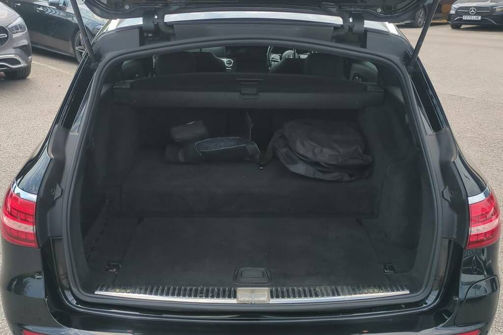 Mercedes-Benz E Class E300de Amg Line Edition 9G-tronic SH71FRL Black #2