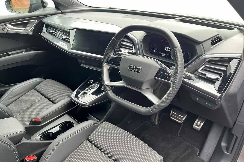 Audi Q4 E Tron 150Kw 40 82Kwh S Line Grey #6