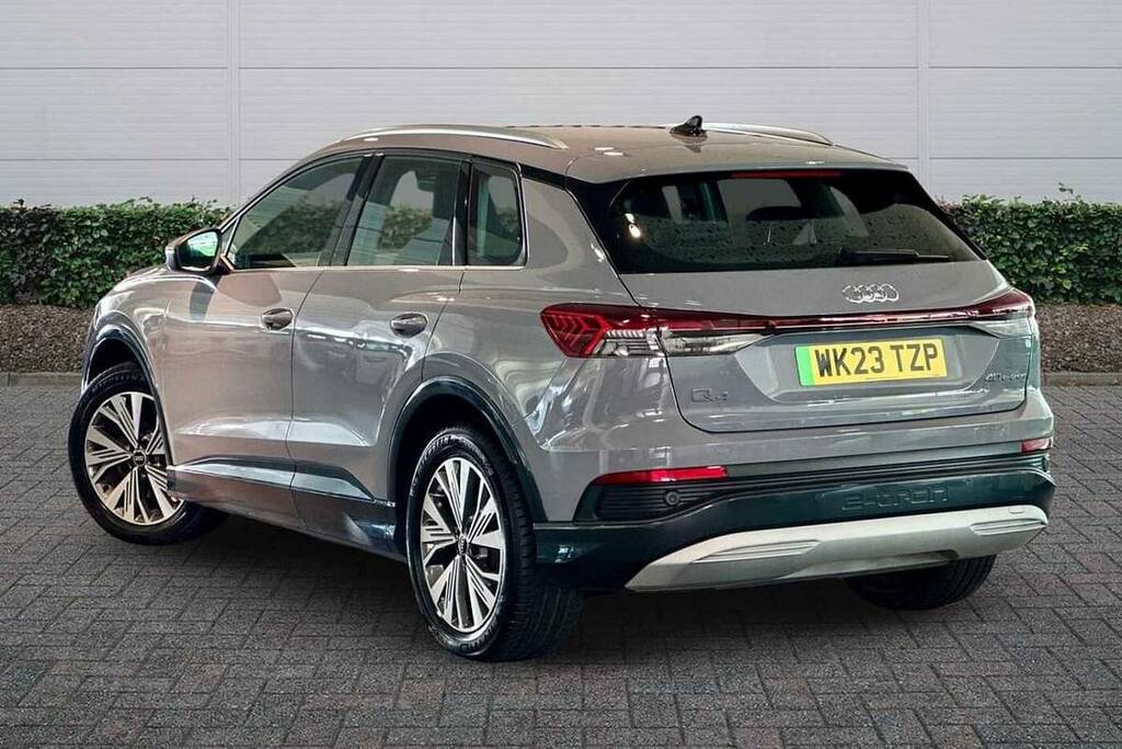 Audi Q4 E Tron 150Kw 40 82Kwh Sport WK23TZP Grey #3