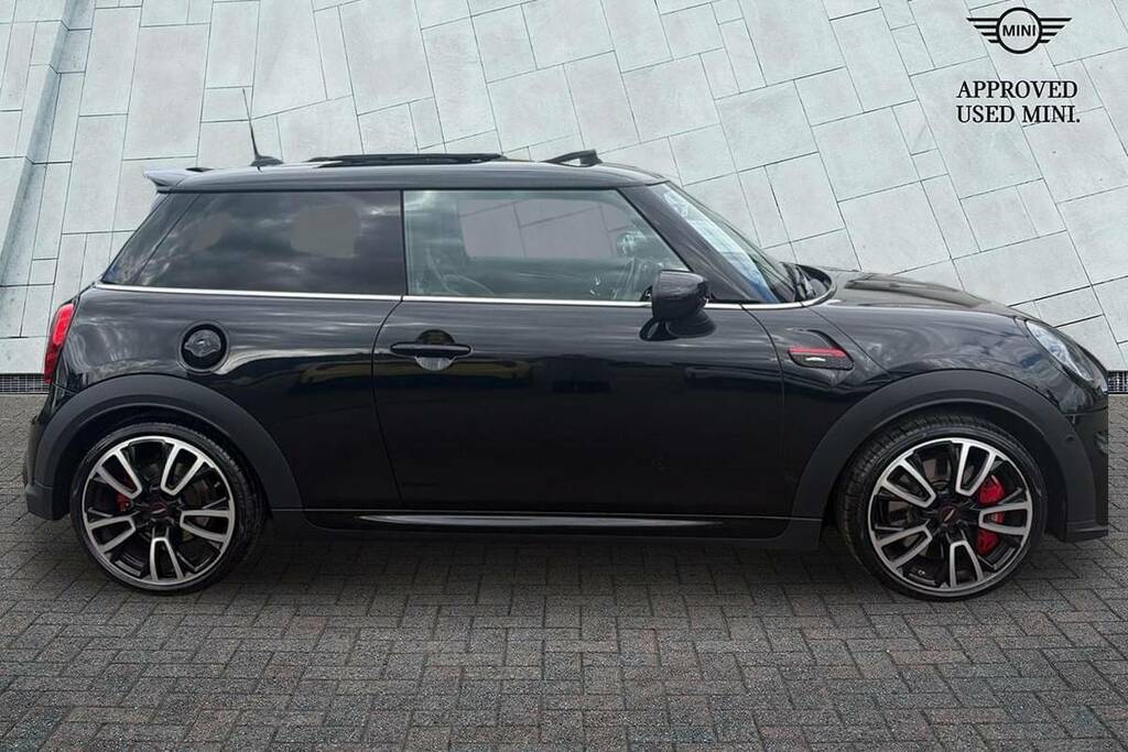 Mini Hatch John Cooper Works AJ73WCC Black #3