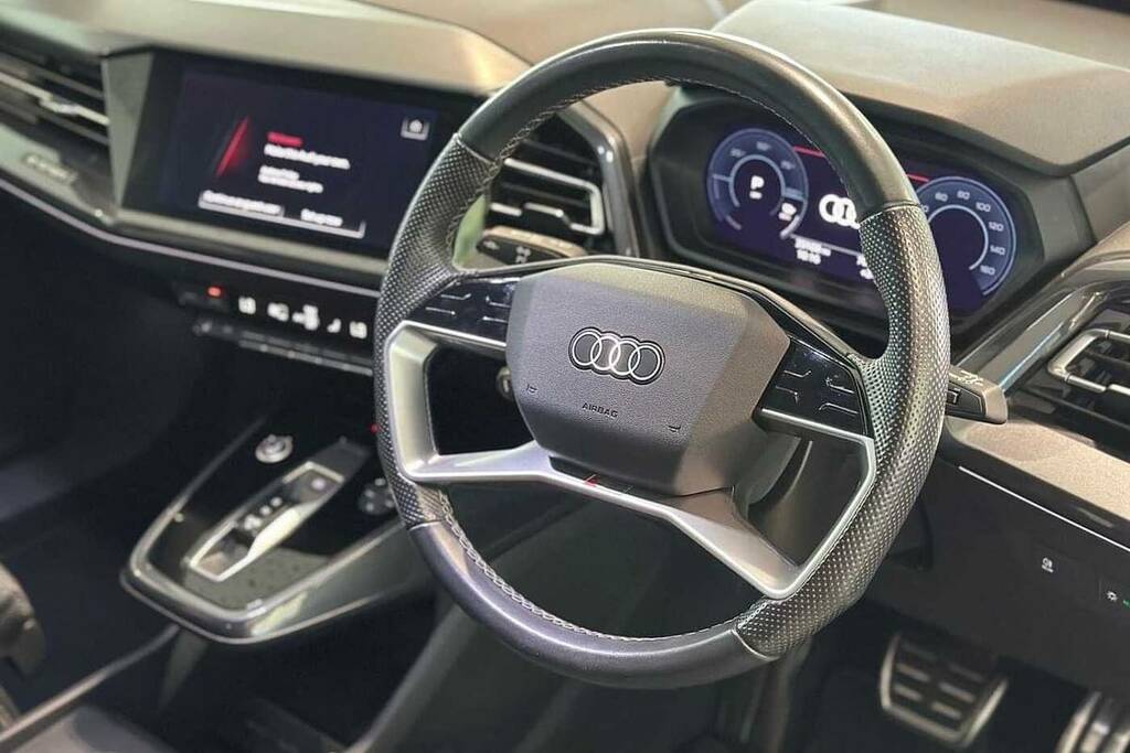 Audi Q4 E Tron 150Kw 40 82Kwh S Line White #6