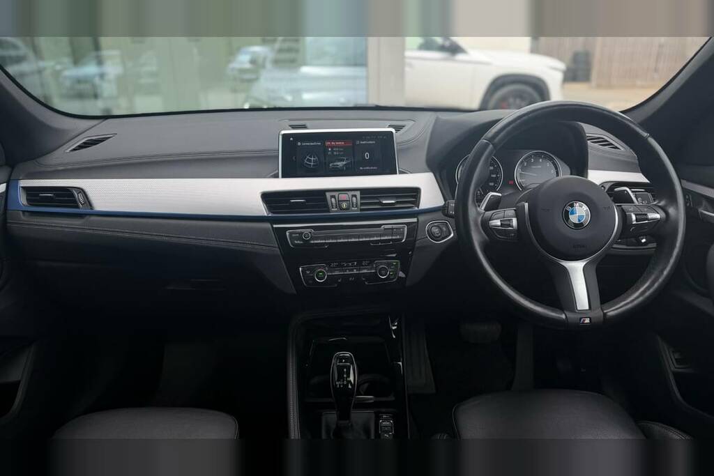BMW X1 Xdrive 20I M Sport Step AU20ZSP White #5
