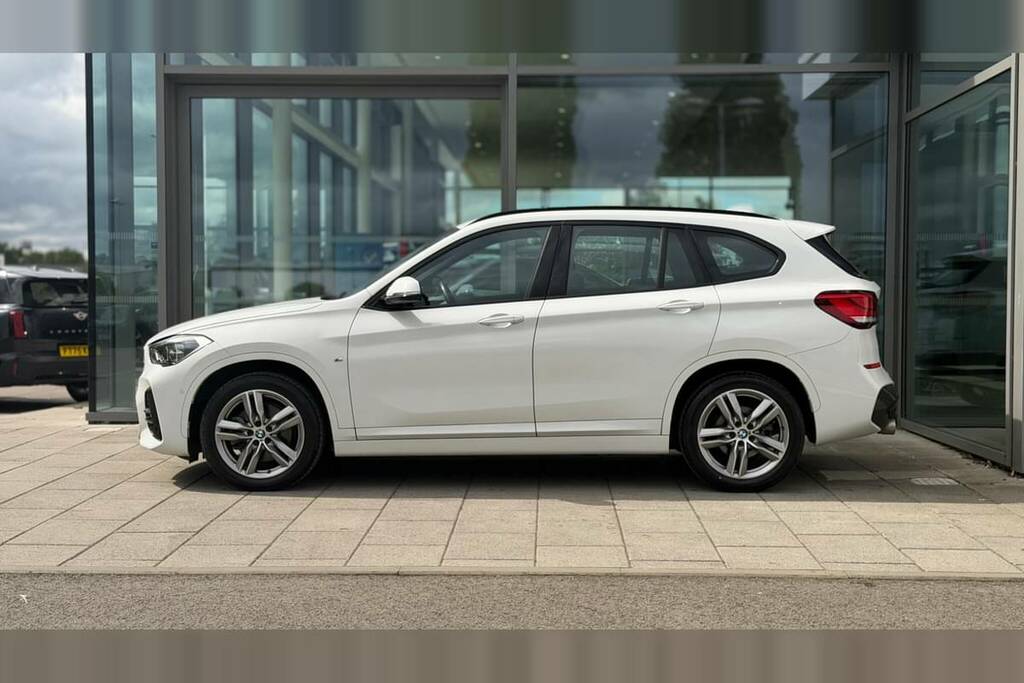 BMW X1 Xdrive 20I M Sport Step AU20ZSP White #4