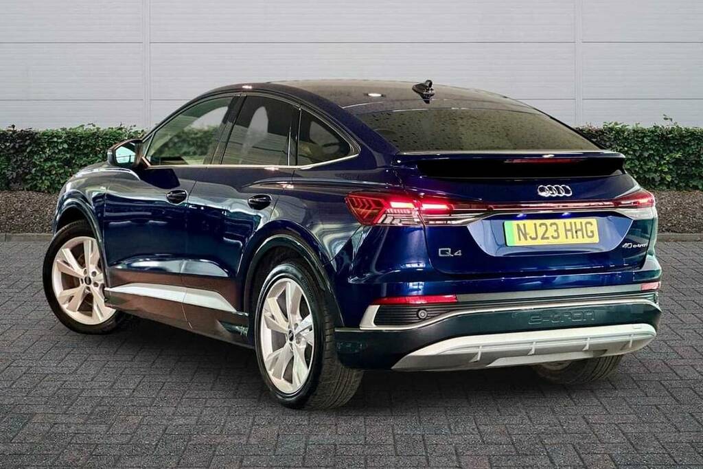 Audi Q4 E Tron 150Kw 40 82Kwh S Line NJ23HHG Blue #3