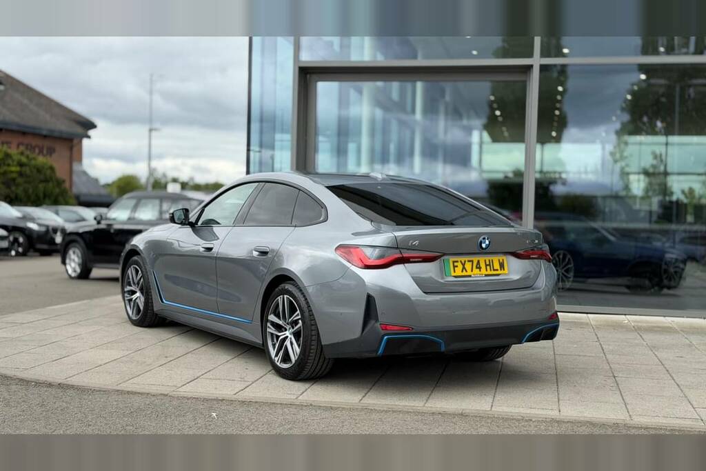 BMW i4 210Kw Edrive35 Sport 70Kwh Grey #2