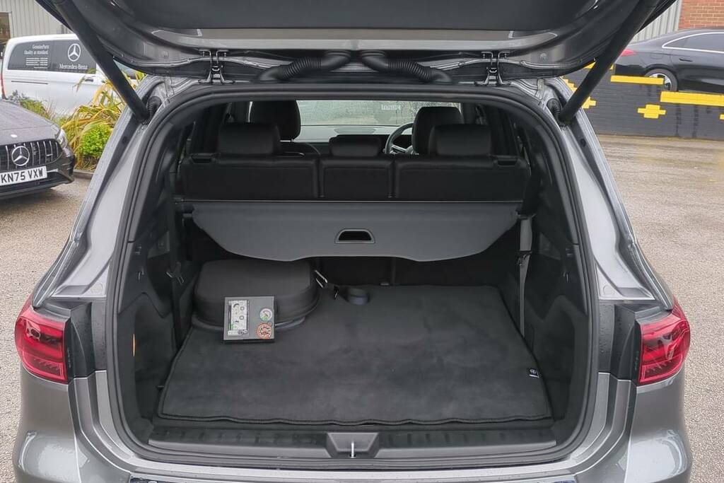 Mercedes-Benz EQB 250 140Kw Amg Line Premium 70.5Kwh Grey #2