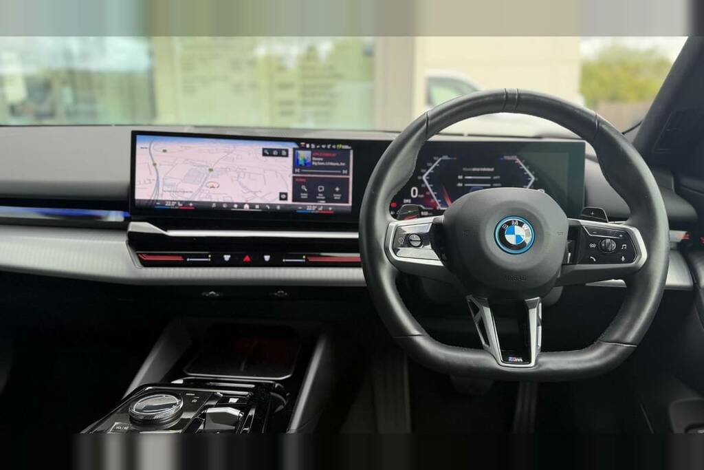 BMW 5 Series 530E M Sport Pro YC74HXD Grey #6