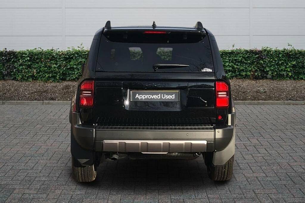 Toyota Land Cruiser 2.8 D-4d 48V 205 Invincible Pan Rf5 St VK75MWV Black #5