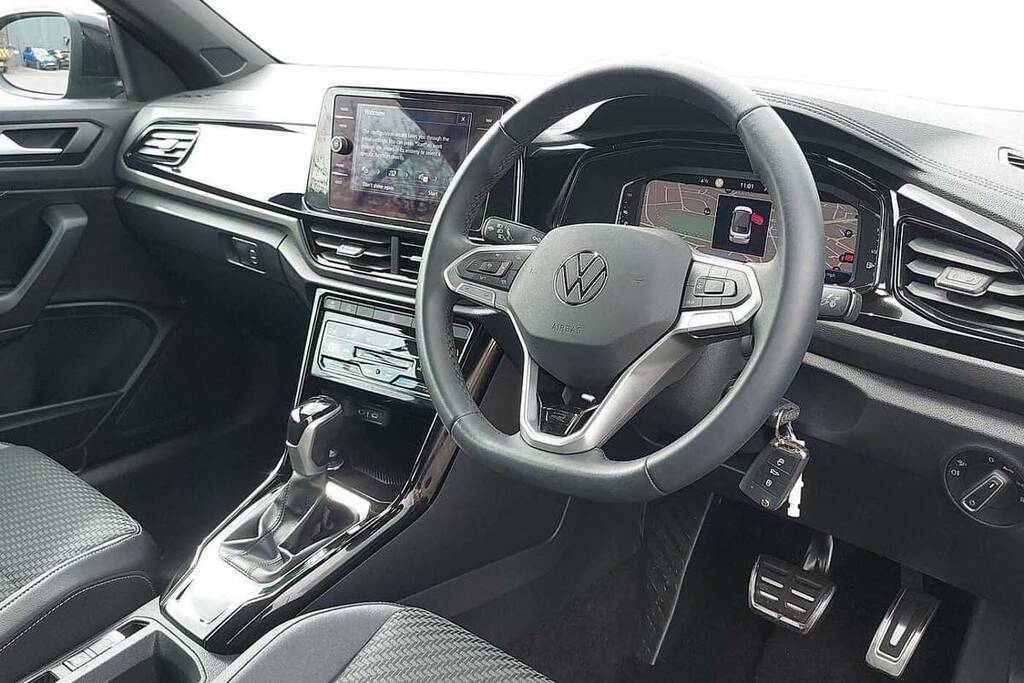 Volkswagen T-Roc 1.5 Tsi R-line Dsg VU25FVH Black #6