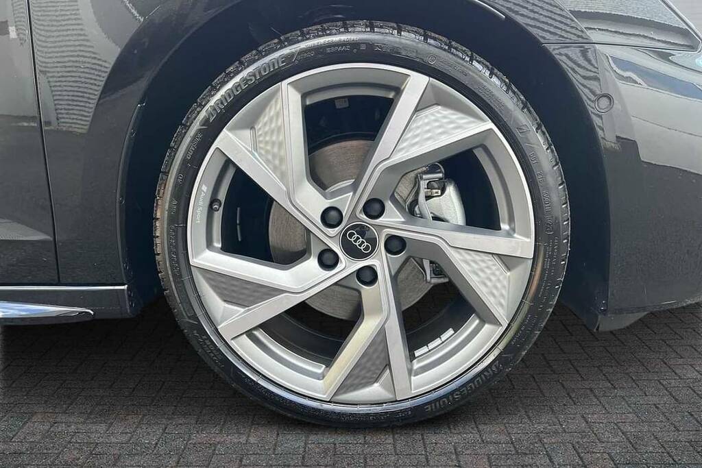Audi A3 1.5 Tfsi 150 Black Edition S Tronic BT26XTN Black #5