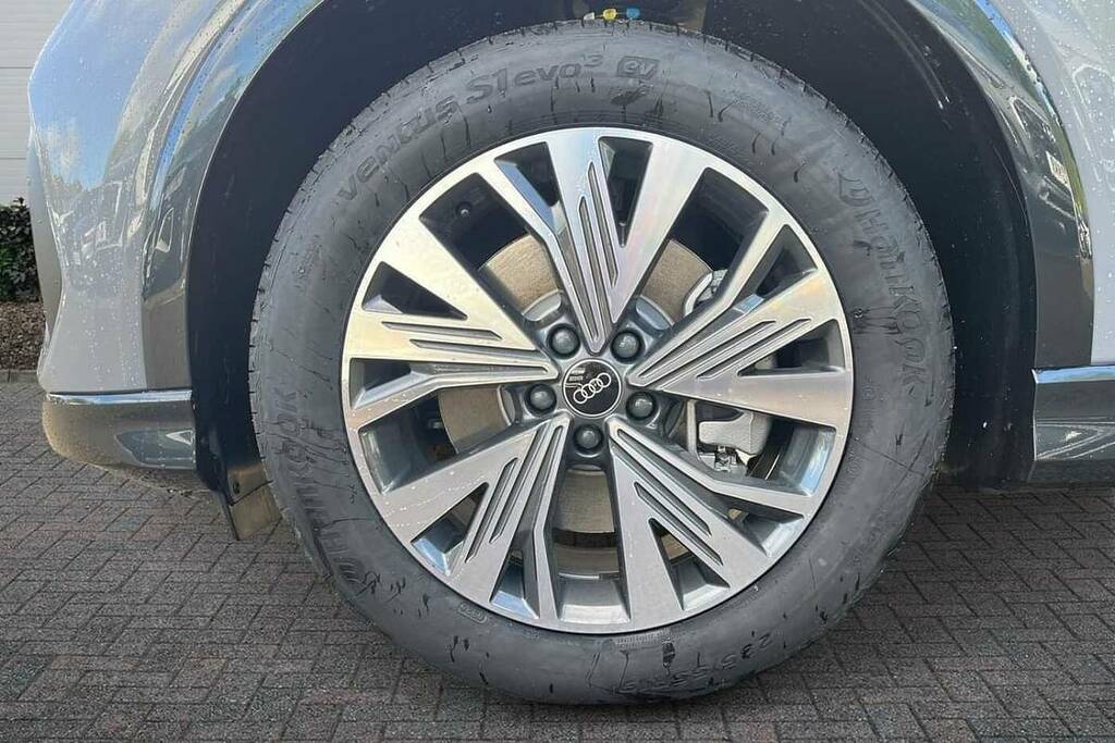 Audi Q4 E Tron 150Kw 40 63Kwh Sport Leather Grey #5