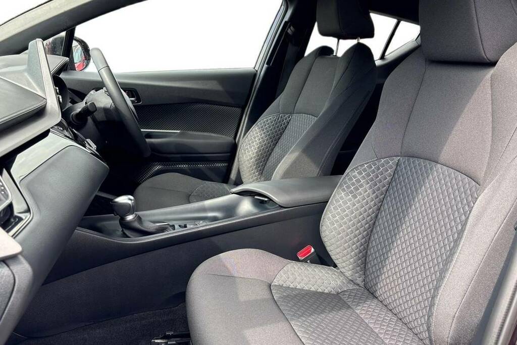 Toyota C-Hr 1.8 Hybrid Icon Cvt GV73HDU Purple #6