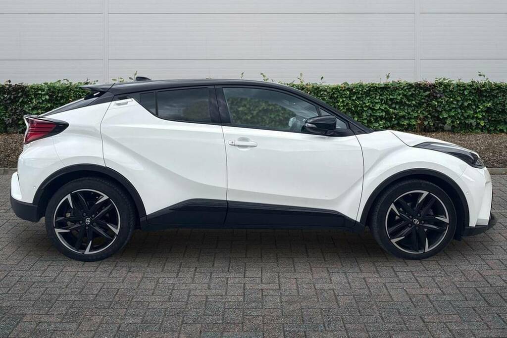 Toyota C-Hr 1.8 Hybrid Gr Sport Cvt FX23YSW White #5