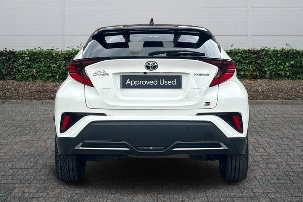 Toyota C-Hr 1.8 Hybrid Gr Sport Cvt FX23YSW White #4