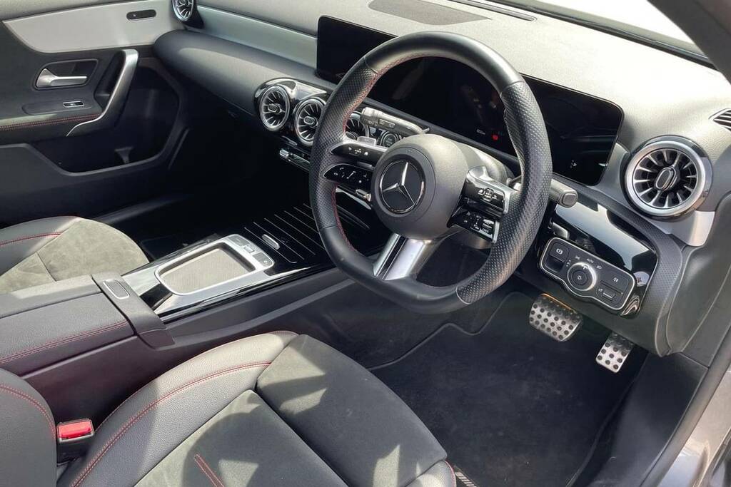 Mercedes-Benz A Class A180 Amg Line Executive KN23ZPL Grey #4