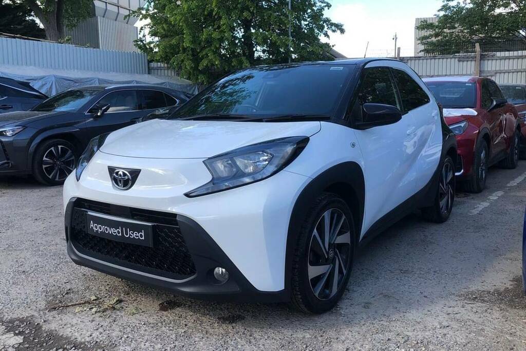 Toyota Aygo X 1.0 Vvt-i Edge VN23OGZ White #6