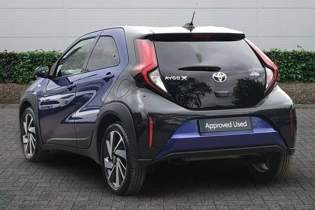 Toyota Aygo X 1.0 Vvt-i Edge VK24HWA Blue #2