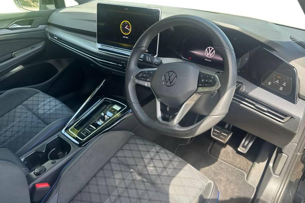 Volkswagen Golf 1.5 Etsi 150 R-line Dsg GL25FMY Black #4