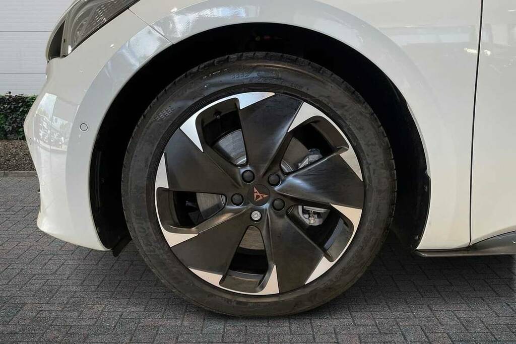 Cupra Born 170Kw E-boost V2 59Kwh Black #5