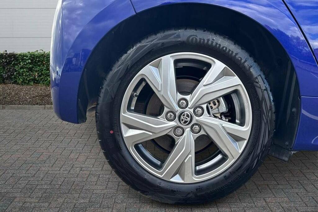 Toyota Yaris 1.5 Hybrid Icon Cvt WM74HYV Blue #6