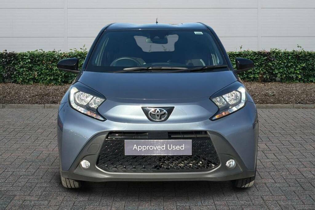 Toyota Aygo X 1.0 Vvt-i Edge WV75RTX #3