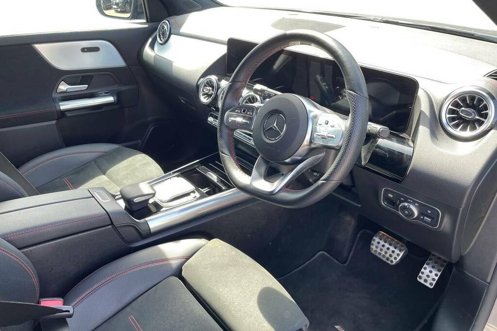 Mercedes-Benz EQA 350 4Matic 215Kw Amg Line 66.5Kwh DC71FZJ Grey #4