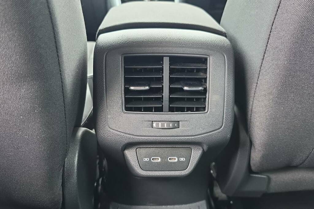 Volkswagen T-Roc 1.5 Tsi Life Dsg BA72HRC Red #5