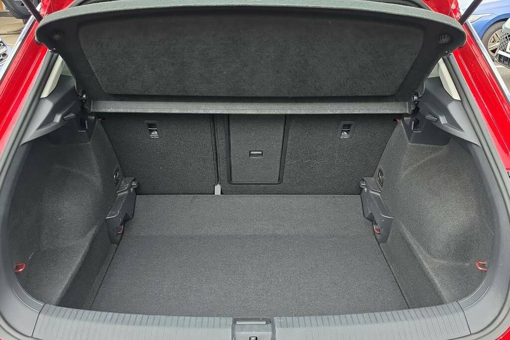 Volkswagen T-Roc 1.5 Tsi Life Dsg BA72HRC Red #2