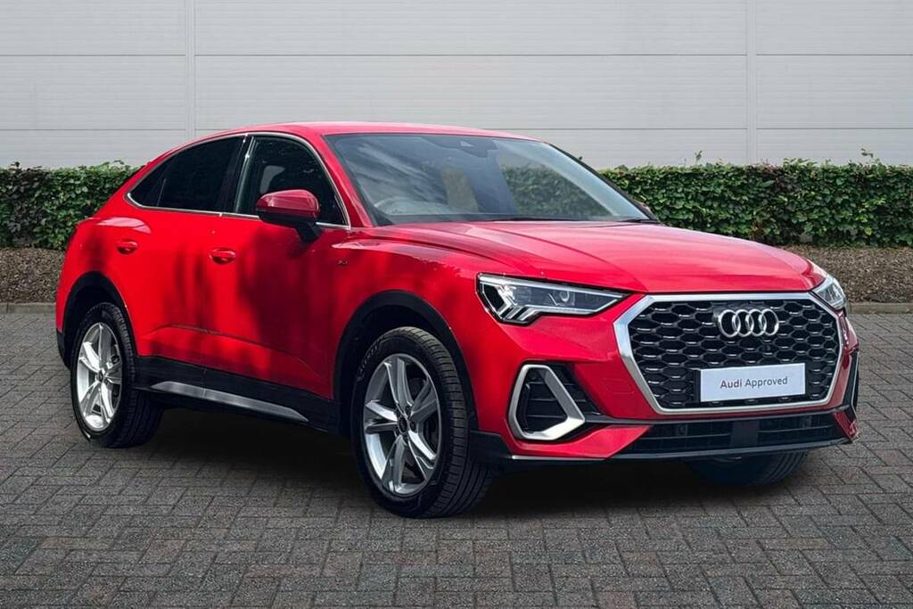 Audi Q3 45 Tfsi E S Line S Tronic Red