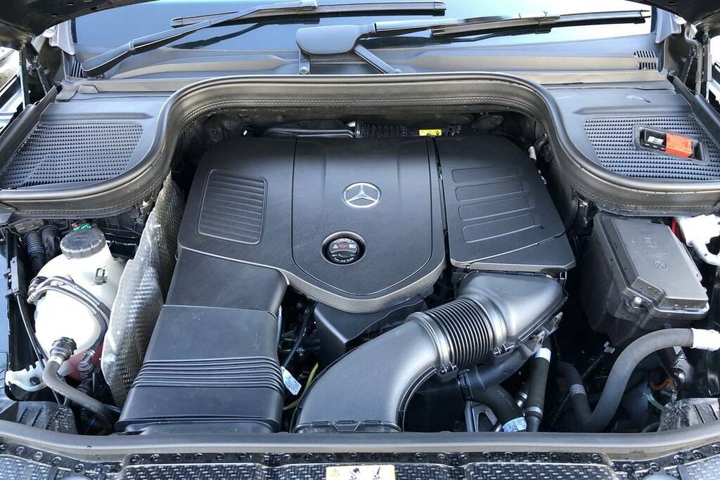 Mercedes-Benz GLE Class 400E 4Matic Amg Line 9G-tronic KN74GKU Green #5