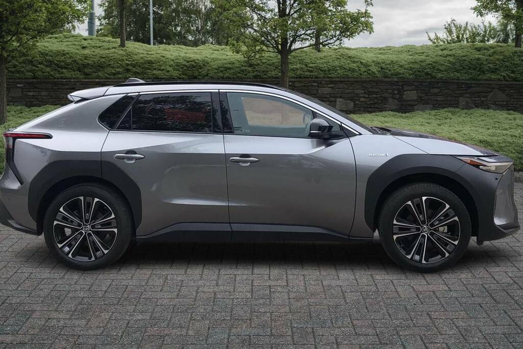 Toyota bZ4X 160Kw Vision 71.4Kwh Awd VK25HTY Grey #6