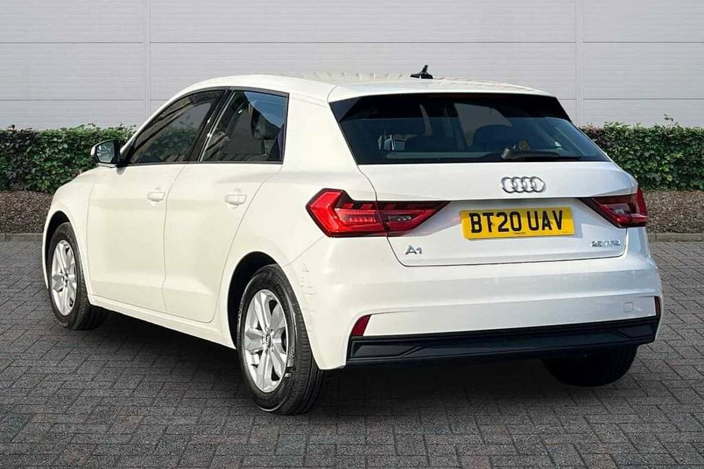 Audi A1 25 Tfsi Technik BT20UAV White #3