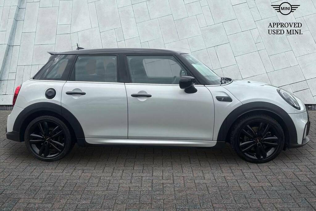 Mini Hatch 2.0 Cooper S Sport CA21BWM White #3