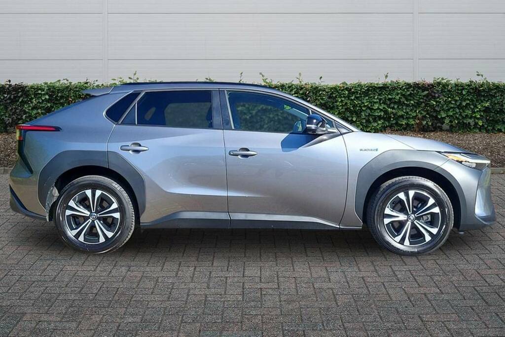 Toyota bZ4X 150Kw Motion 71.4Kwh 11Kw Grey #5