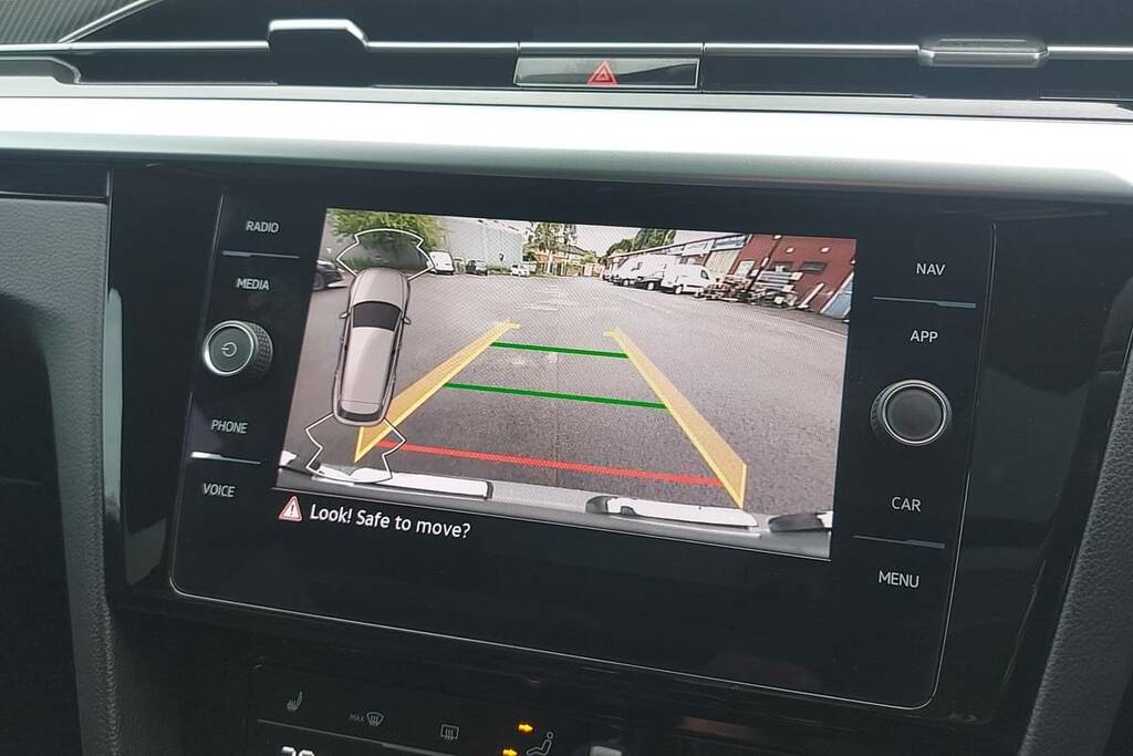 Volkswagen Arteon 2.0 Tsi R-line Dsg VU23LZO Grey #3