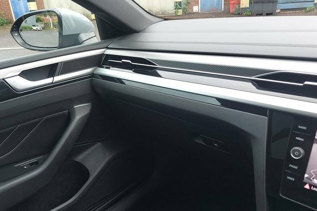 Volkswagen Arteon 2.0 Tsi R-line Dsg VU23LZO Grey #5